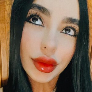 Meganmoore_ Feet webcam from Colombia